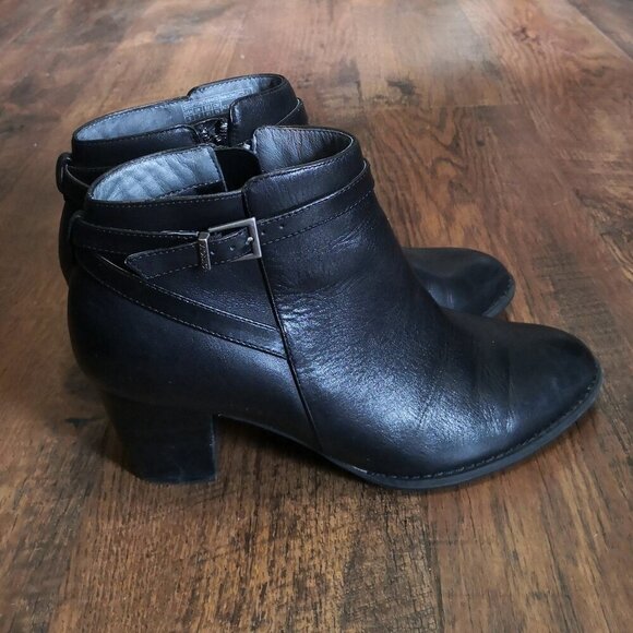 Vionic Women’s Upton Black Leather Size 9 - Picture 1 of 7